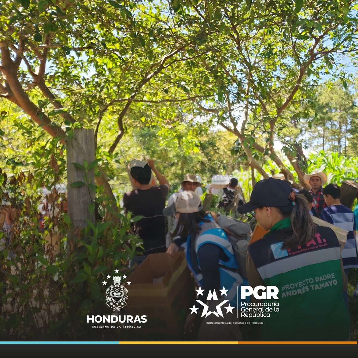 📌 PGR realiza campaña de Reforestación en La Unión, Copán  🌳🌿🌱

La Procuraduría General de la República (PGR), a través del Programa Padre Andrés Tamayo (PPAT), en coordinación con el Instituto de Conservación Forestal (<a href="/ICFHonduras/">ICF</a> ) de la región de Santa Rosa de Copán,