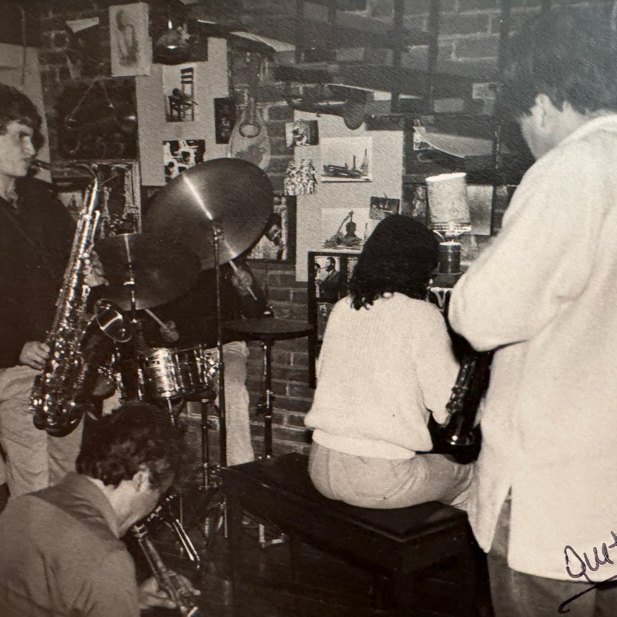 En 1988 se llevó a cabo una serie de conciertos de improvisación de jazz en Casa del Lago UNAM. El acto protagonista de aquella jornada estuvo a cargo de La Cocina.