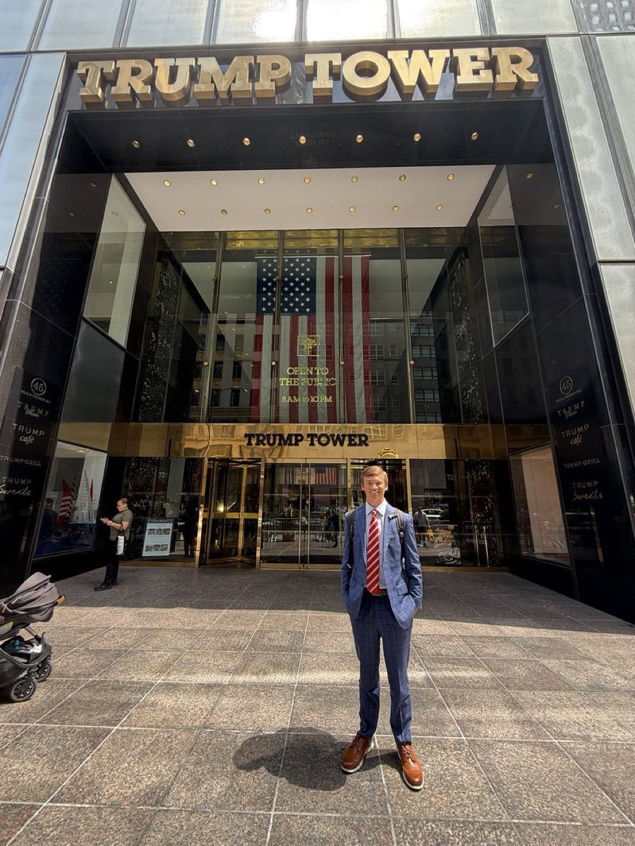 My name is Brilyn Hollyhand.

I’m 19 years old.

I’m hitting every news show I can to rally Gen-Z behind President Trump ahead of the 2026 midterms.

Congress needs works as hard as they can to codify the Trump agenda.

Give me a like, share, &amp; follow if you're with me!
