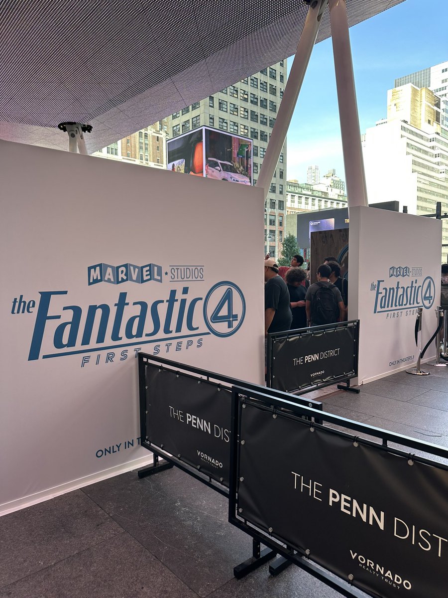 AtlasPharaoh's tweet image. Be like me everybody 

Be outside with #thefantastic4