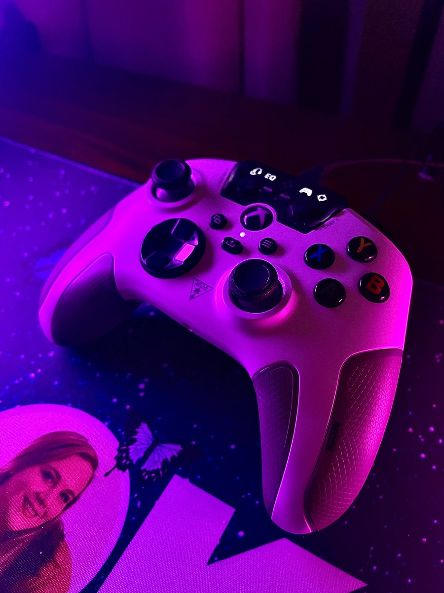 Sponsored by <a href="/TGB_ZA/">Awie • TGB • Grobler</a> 💖