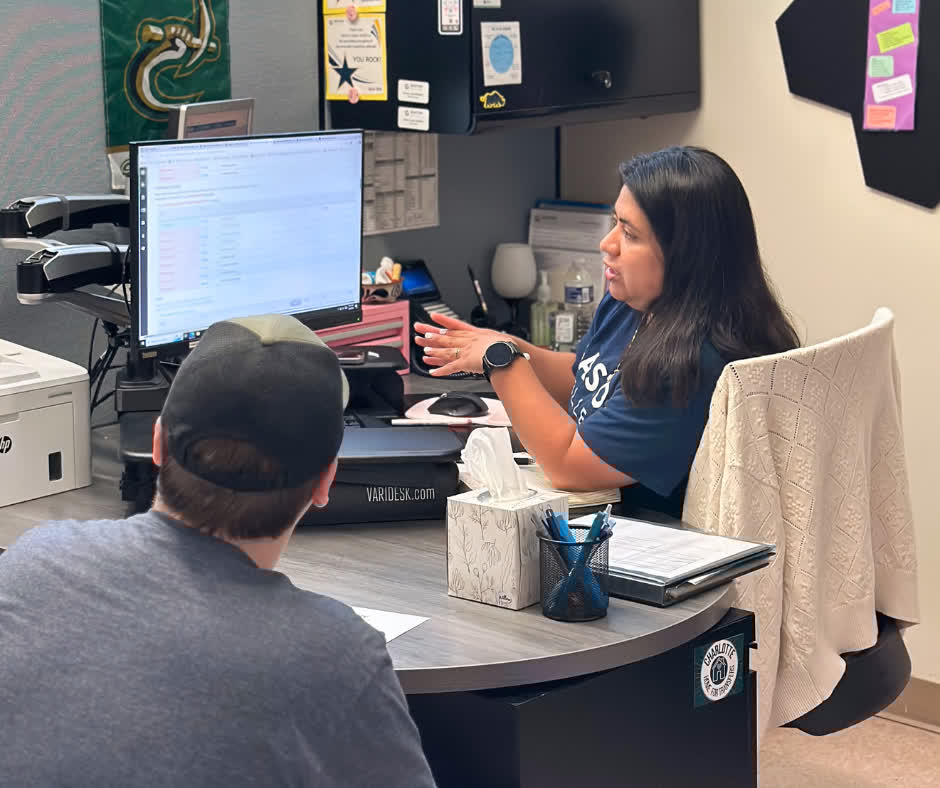 If you're a new student joining us this Fall &amp; haven't talked to your advisor yet, now's the time to schedule that appointment. Don't miss out on getting the classes you want! 

Schedule your appointment in Watermark or visit gaston.edu/advising for advising contact info.