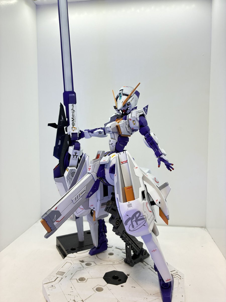TANCHIChit96714's tweet image. #上手いとか下手とかそういうのは関係なく自分が気に入っている写真を1枚選ぶ
可変式のロングライフルのスクラッチ細かいディテール大変だったけどめちゃくちゃ気に入ってます(*´꒳`*)2本目も…2本目かぁ( ´∀`)w