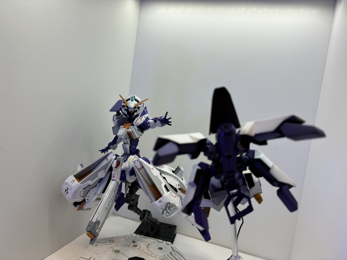 TANCHIChit96714's tweet image. #上手いとか下手とかそういうのは関係なく自分が気に入っている写真を1枚選ぶ
可変式のロングライフルのスクラッチ細かいディテール大変だったけどめちゃくちゃ気に入ってます(*´꒳`*)2本目も…2本目かぁ( ´∀`)w