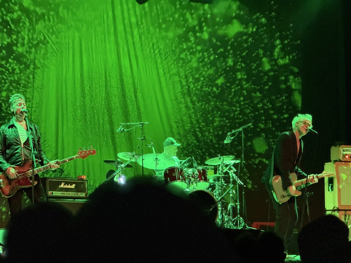 ElislotedeCaro's tweet image. 🙌🏻 @TravisBand en @1001musicasfest