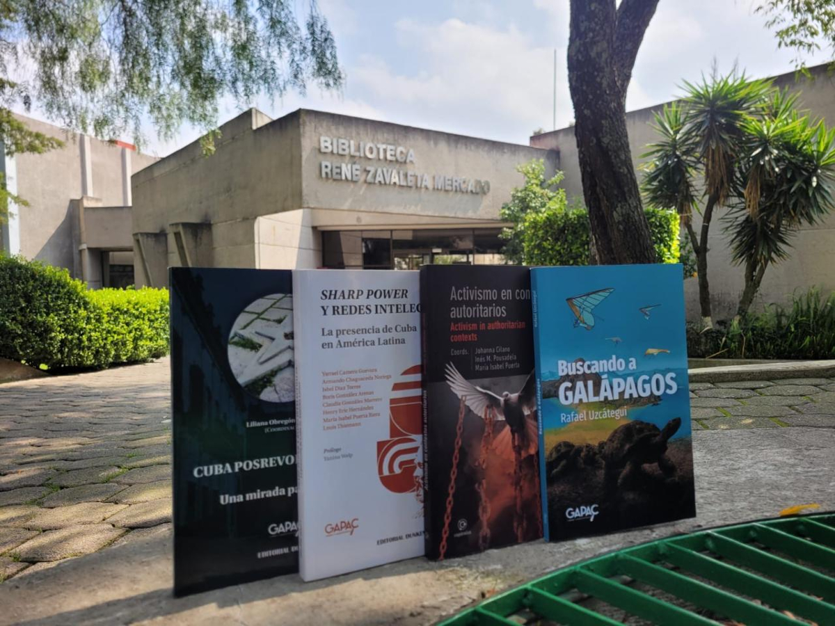 #LibroGAPAC 📣 🇲🇽| Estamos muy contentos por la incorporación de nuestros libros en la biblioteca Rene Zavaleta Mercado del <a href="/FlacsoMx/">FLACSO México</a>. 

Seguro será de gran ayuda para los proyectos de investigación de esta gran comunidad. 
🤝