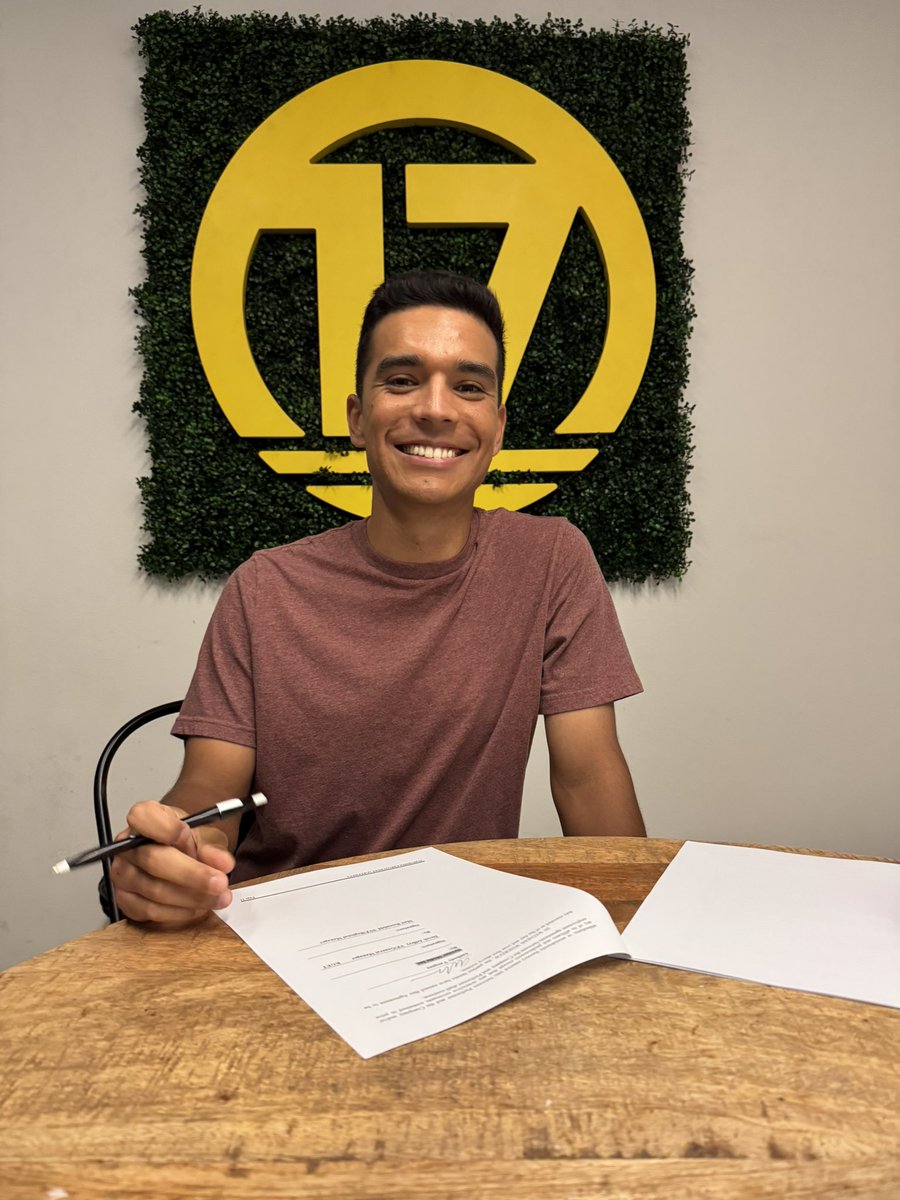 Anthony Vasquez tweet media