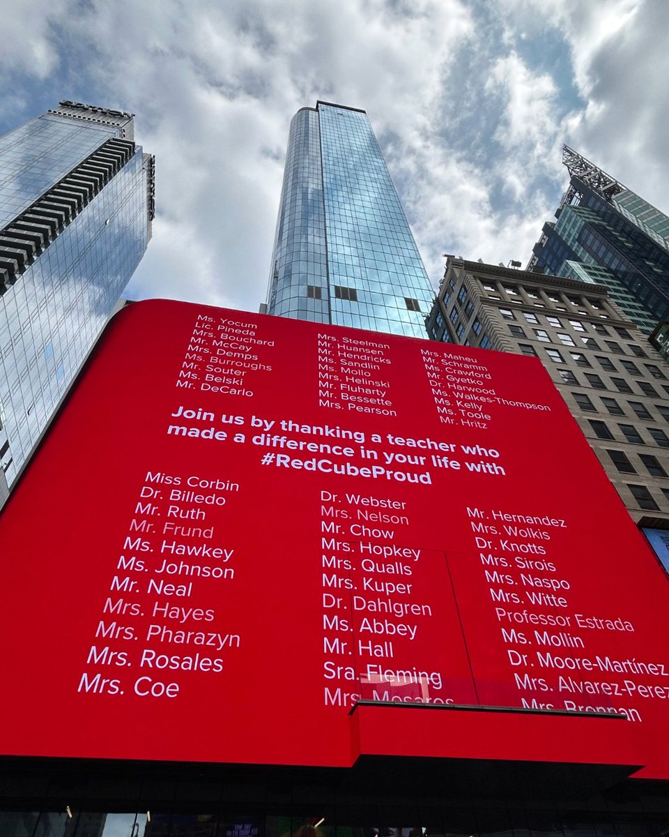 MHEducation's tweet image. A big thank you deserves a big screen. To all the teachers who have inspired minds and changed the lives of learners: Thank you! Join the conversation and thank a teacher who has made an impact on your life with #RedCubeProud.