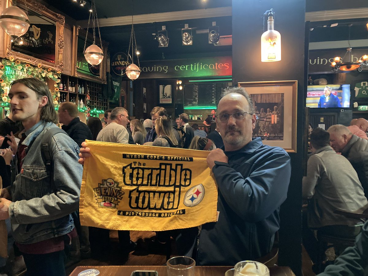 Uncle_JimmyD's tweet image. What’s the farthest you’ve had your Terrible Towel?
Post your picture with the town/country 🖤💛✌🏻
#terribletowel #Steelers
#SteelersNation #HereWeGo