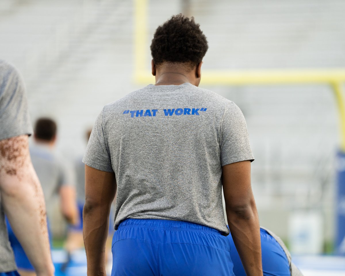 MT_FB's tweet image. ๐๐ฃ๐ ๐ข๐ค๐ง๐ ๐ฌ๐๐๐ until fall camp ๐
#BoroBuiltMiddleMade