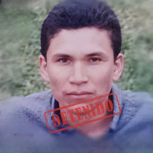 DonovanZarza's tweet photo. José Maximiliano Inzunza Ruiz, alias “El Chochías” o "El 60", fue detenido por fuerzas militares en Balbuena, #Navolato; era el subalterno de Juan Carlos Bernal #Zazueta, alias El 11 de Navolato.
Operativo realizado por parte de la Secretaría de Marina (@SEMAR_mx). https://t.co/jsC3PDaHpe
