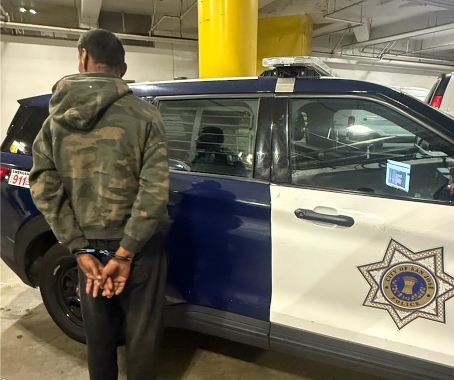 SanJosePD's tweet image. This morning, the new SJPD Neighborhood Quality of Life team (NQL) arrested an unhoused suspect responsible for a felony vandalism that occurred last week. On July 18, the suspect attacked a local business van, ripping off the passenger-side mirror and throwing it at the vehicle,…