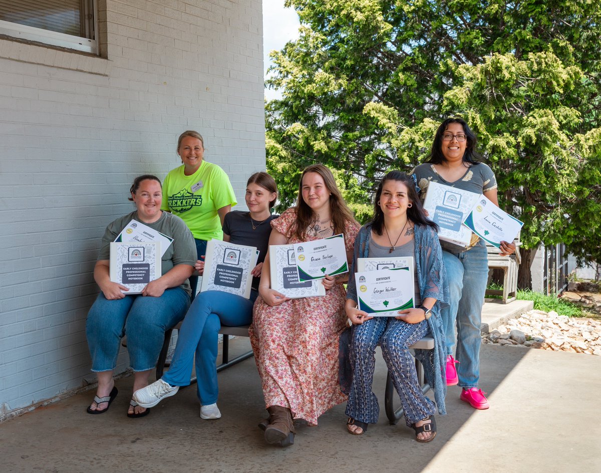 Congratulations to the incredible group who completed our two-week Early Childhood Academy! These future educators showed up, put in the work, and are now officially job-ready.💚💙

#McDowellTech #EarlyChildhoodEducation #JobReady #WorkforceDevelopment #LearningforLife