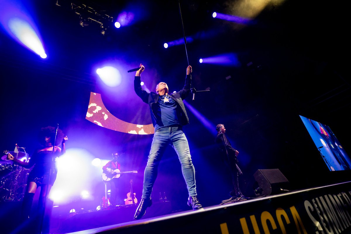 LuccaSummerFest's tweet image. Simple Minds, musica che attraversa il tempo con immutata energia! Grazie per questa serata fantastica!

#LSF25

Foto di Francesco Prandoni