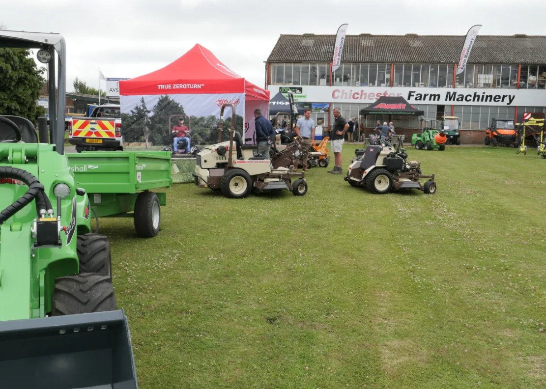 🚜🍇 New name, big ambition

Vitimech delivers smart, flexible vineyard solutions with top-tier brands and 200+ tool options - perfect for new and growing vineyards.

Head over to #VineyardMagazine – link in bio.

#Vitimech #Avant #Collard #KelseyMedia