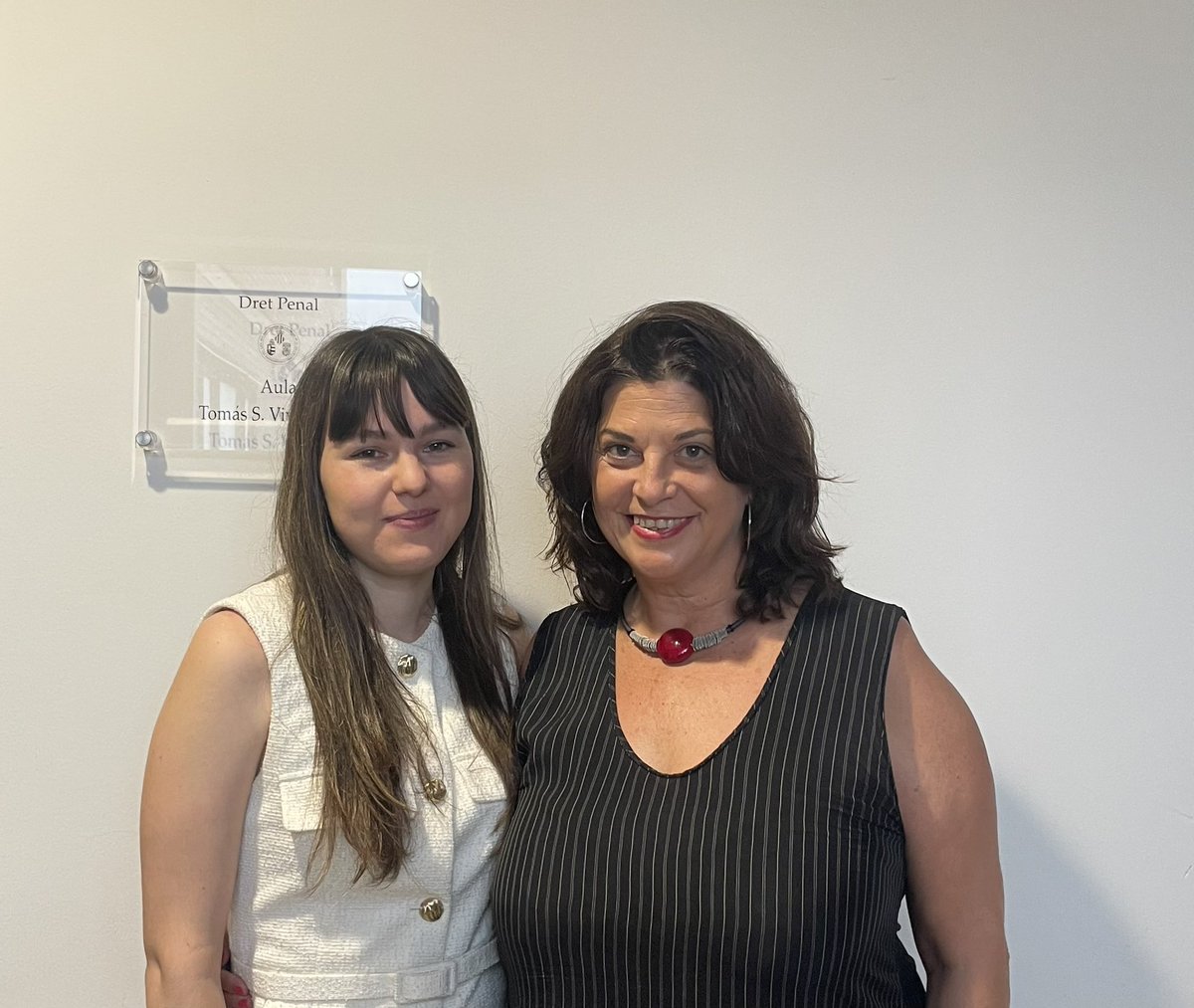 Paz Lloria ⚖️👩🏻‍🎓💜🎸🤘🏻 tweet media