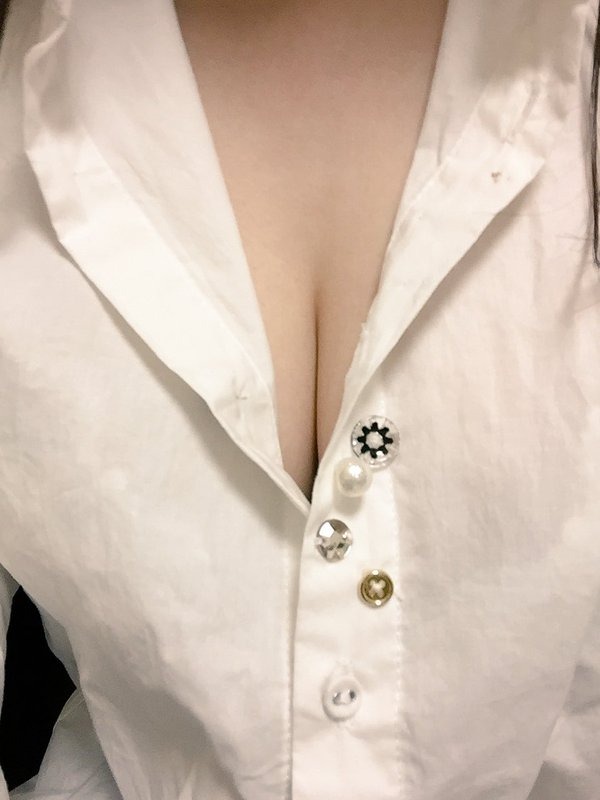 【雑誌に書いてあった噂は本当だった♡】 無料ポイントあるから試しに覗いたら エロい子多すぎでしょwww試す価値あるんじゃん？？ ⇒ tinyurl.com/ykhcze4h