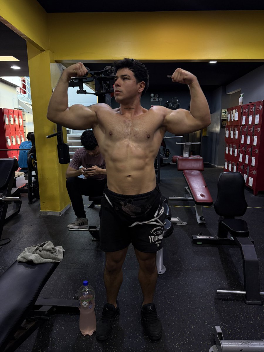 heraclesworkout's tweet photo. Actualización semana 2 de cambio físico https://t.co/jR2VhlBWBR