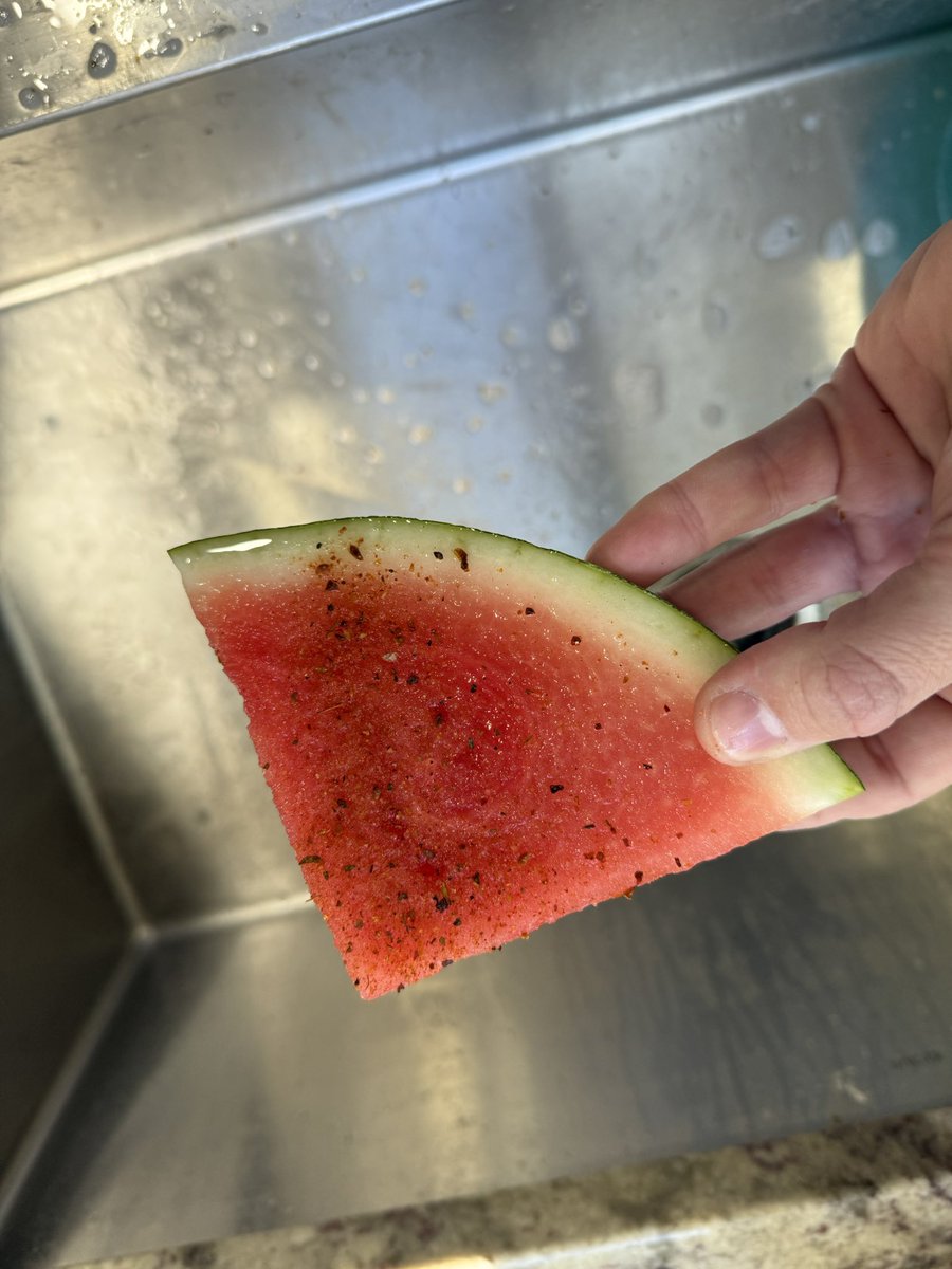 TapRootsFood's tweet image. Testing the ways of the 🐐! @ScottRo83866595 Carolina watermelons with @DadsSeasonings jalapeño lime is a banger! Gotta pick an orange spotted, dull with wide stripes.