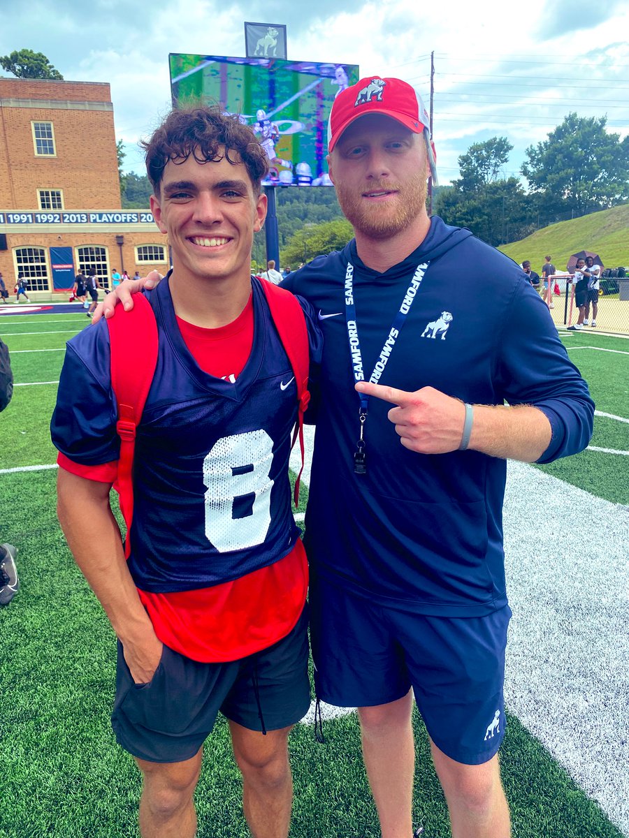 ZachQB15's tweet image. Great camp today @SamfordFootball it was nice to meet @CoachTMort @coach_sloan
@joshfloydHT @CoachECarroll @HuskyFast @QBC_Bham