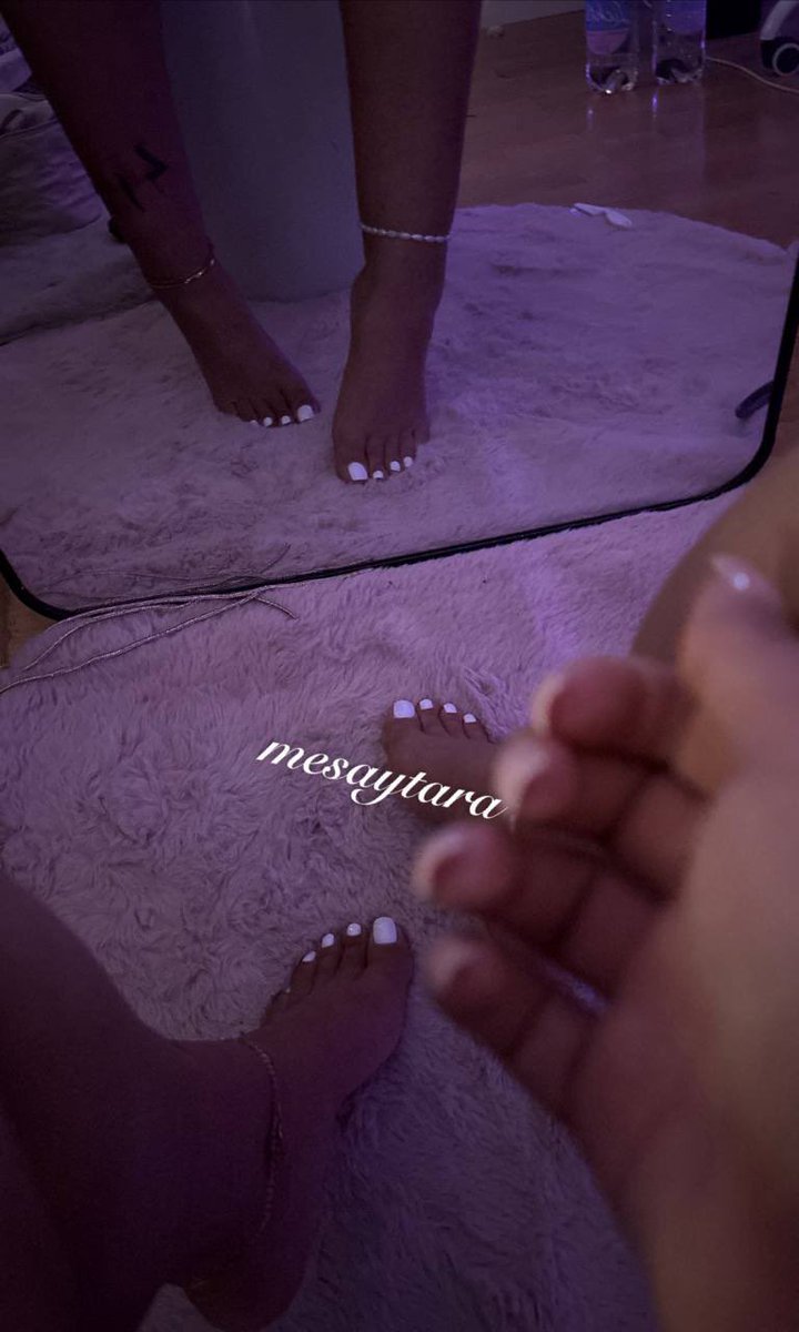 white toes to brighten your day. Enjoy it little loser

findom findomnl femdom femdombe femdomnl findombe tikkieslaaf paypig geldslaaf voetslaaf voetenslaaf voetfetisj voetenfetish feetfetisj feetfetish voetfetish