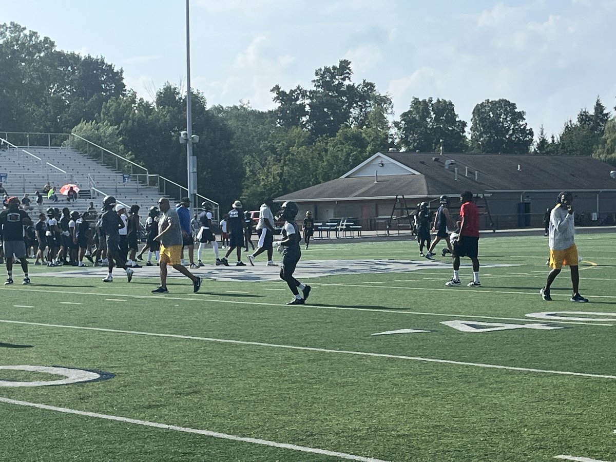 Tony Bogan (@tboges2010) on Twitter photo Final 7 on 7 of the summer from Twinsburg between <a href="/TwinsburgHSFB/">Twinsburg Football</a>, <a href="/alleastsports/">East Dragons Athletics</a>, <a href="/Warrensville_FB/">WarrensvilleTigersFootball</a>, and <a href="/EUCFOOTBALL/">Euclid Panthers Football</a>.
<a href="/SportsKee1/">KeeOnSports</a> Final 7 on 7 of the summer from Twinsburg between <a href="/TwinsburgHSFB/">Twinsburg Football</a>, <a href="/alleastsports/">East Dragons Athletics</a>, <a href="/Warrensville_FB/">WarrensvilleTigersFootball</a>, and <a href="/EUCFOOTBALL/">Euclid Panthers Football</a>.
<a href="/SportsKee1/">KeeOnSports</a>