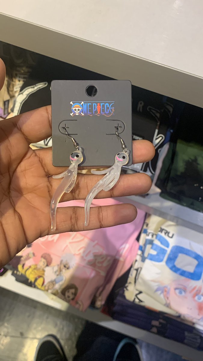 Geo_AW's tweet image. perona earings