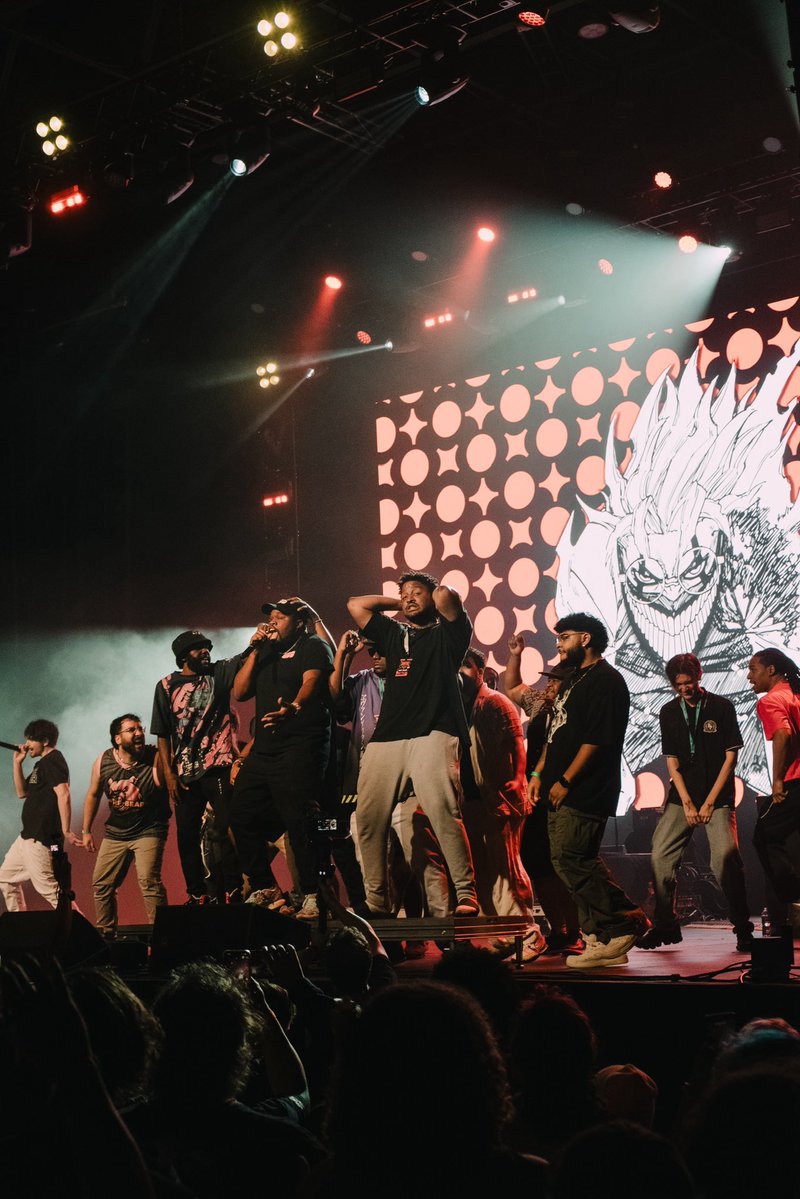 GameboyJones's tweet image. Bruh having everyone around me in this moment had me feeling fucking invincible! 💯