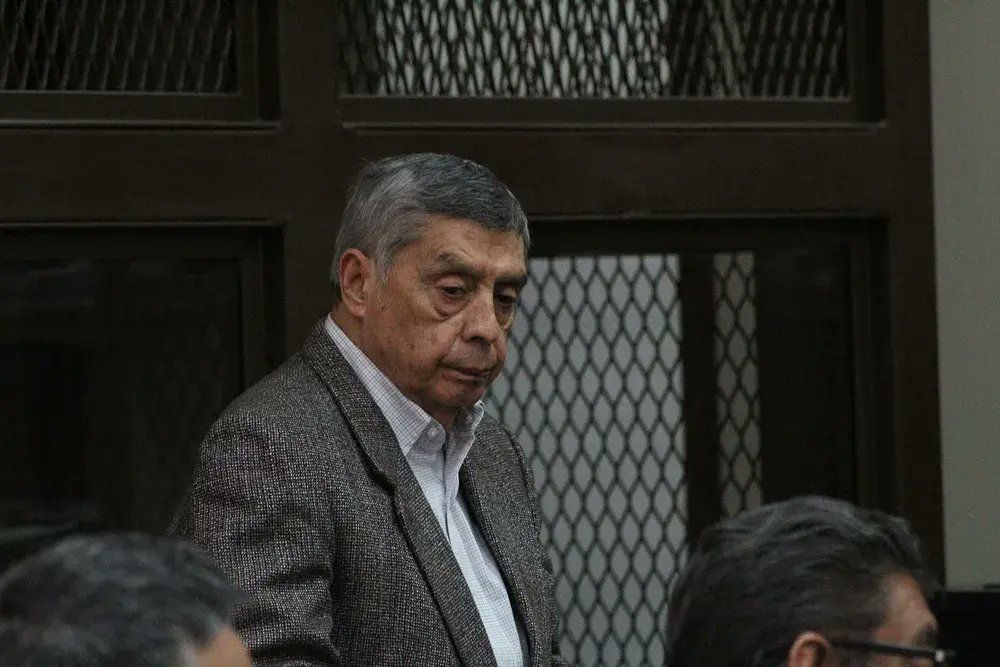 PrensaComunitar's tweet image. "Fuimos capaces de llevarlo a tribunales"
La Asociación para la Justicia y la Reconciliación reacciona ante el fallecimiento del general Manuel Antonio Callejas y Callejas.
📸 Juan Rosales