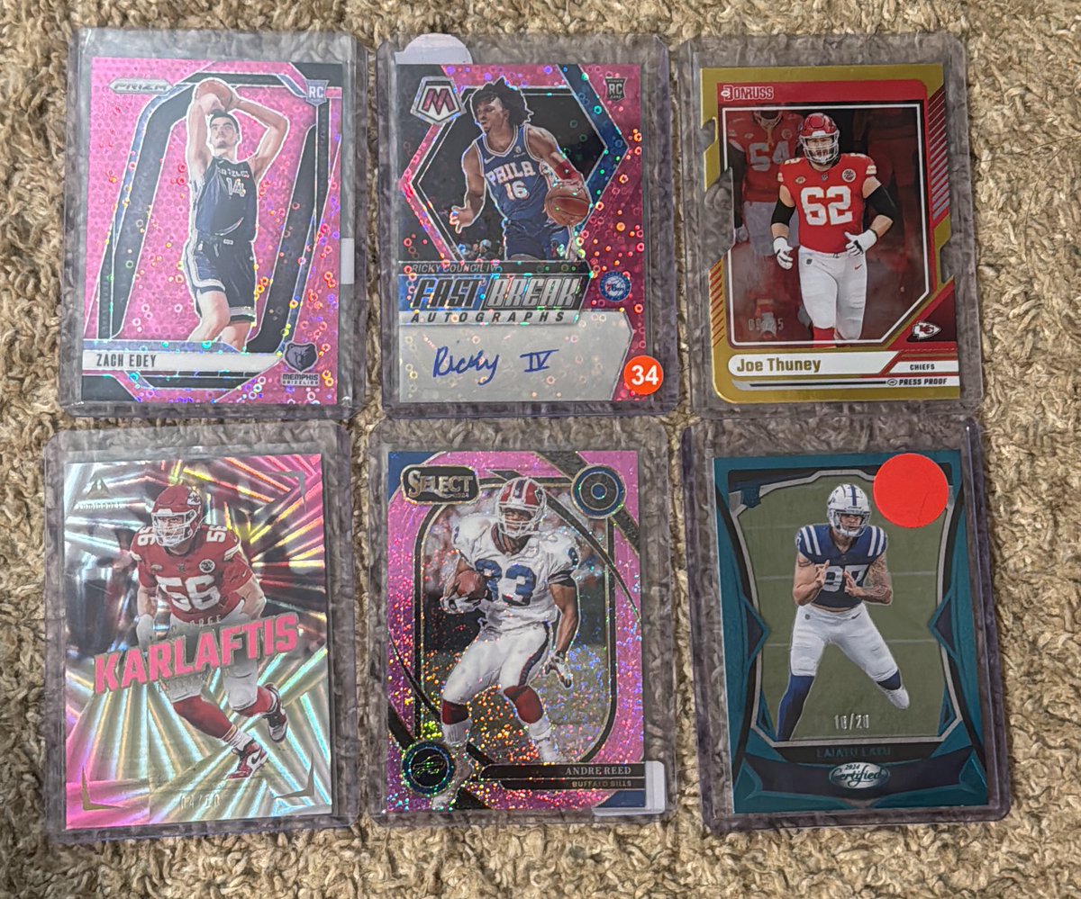 RyanLCards's tweet image. Edey /50 - $110
Ricky /15 - $30
Thuney /25 - $25
Karlaftis /10 - $30
Reed /15 - $25
Latu /20 - $15
RTs appreciated!