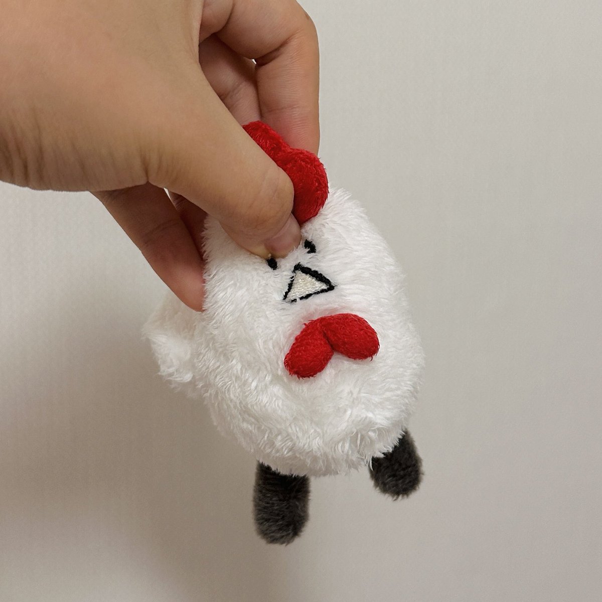 ttak_mushroom's tweet image. 닭인형 빡씨!
정말 인형이 되었어요!!!!

만든 인형들은
블로그로 틈틈히 기록하고 있답니다 ㅎㅎ😆
m.blog.naver.com/hohuisland/223…