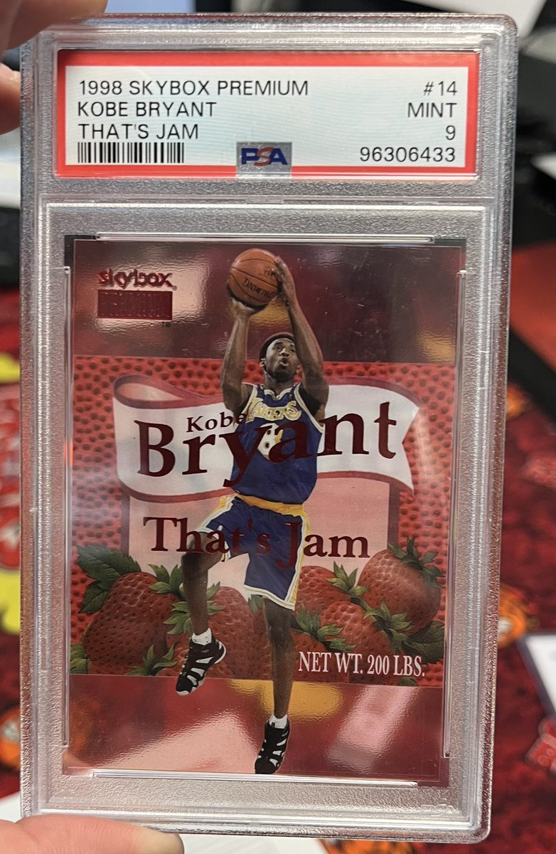 Mann_O_Steel17's tweet image. You kidding me w this banger???
Kobe 98’ Skybox “That’s Jam”?!
Superrrr tough card!!!