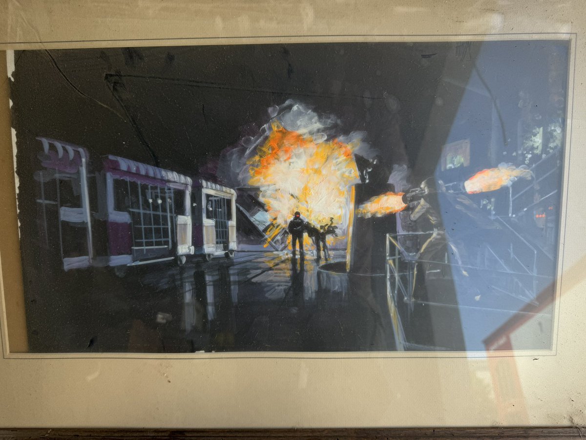 ZakWinnick's tweet image. Finally got into the storage unit…

1) Concept art from the Battle of Galatica
2) Universal Florida Tour Guide Manual/Script
3) Photo of the construction of the Jaws attraction at USH from 1973

More TK next trip to LA…😎