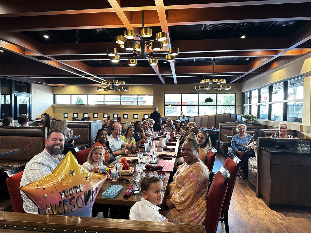 Jennifer Valiente tweet media