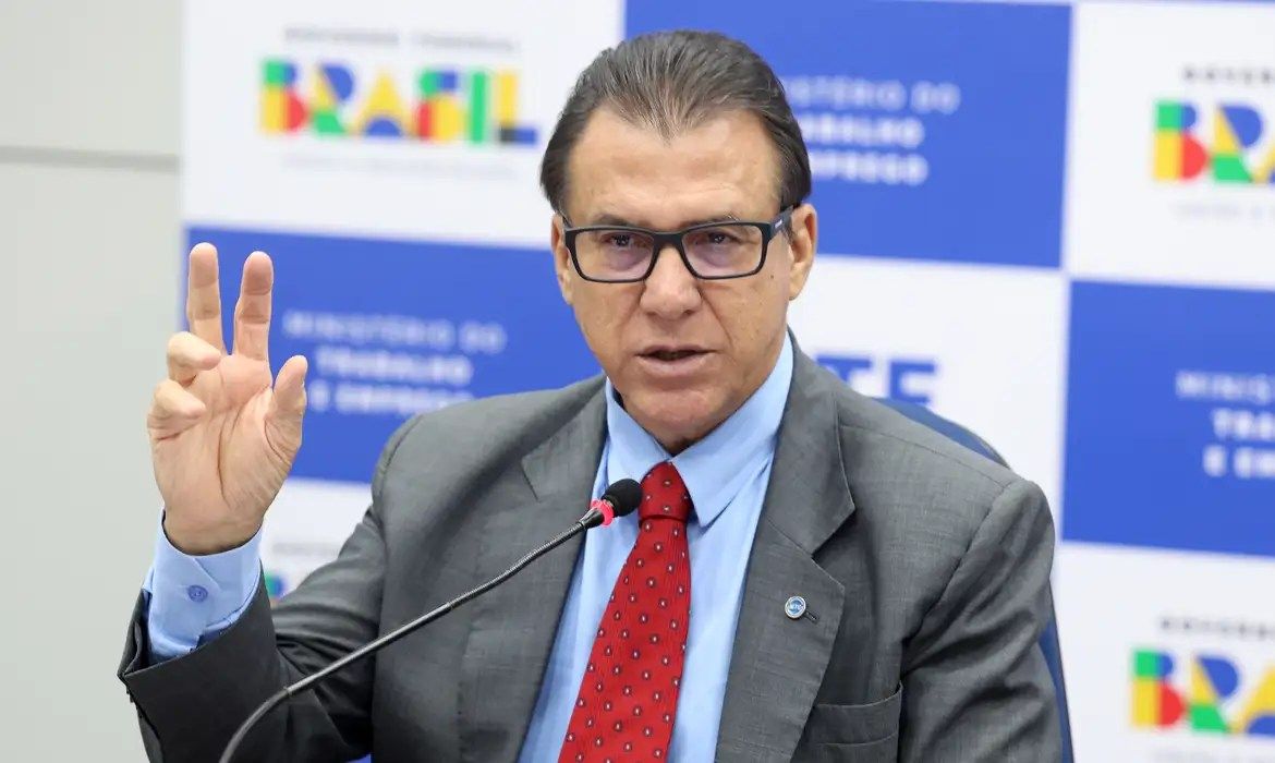 cleoci's tweet image. Novo artigo no Perus Online Brasil registrou 71,5 mil postos formais de trabalho em março

leia o artigo completo aqui: perusonline.com.br/brasil-registr…