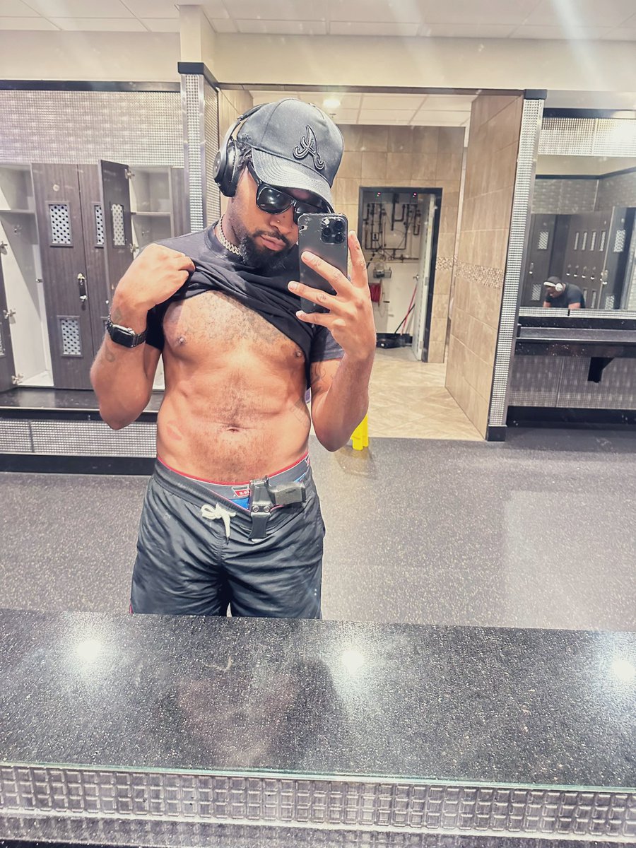 I’m not one of them. 
I’m not two of em. 
When it comes to me and them, this is the only time i mount to 0, cause ain’t NUNNADEM ✅