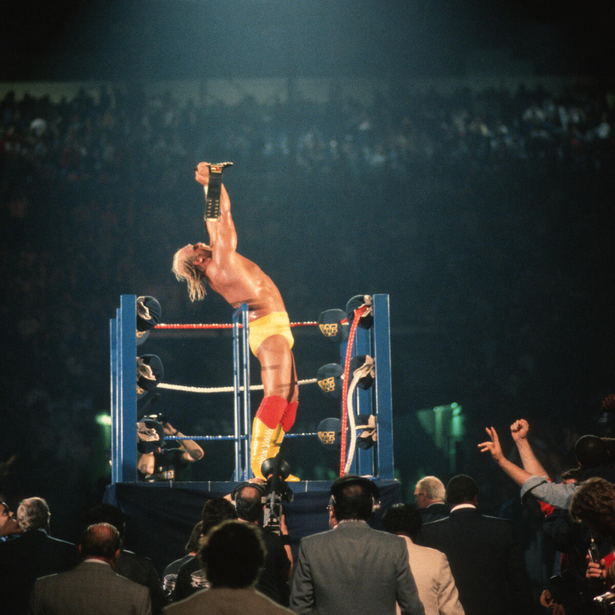 2000's WWE (@2000s_wwe) on Twitter photo 