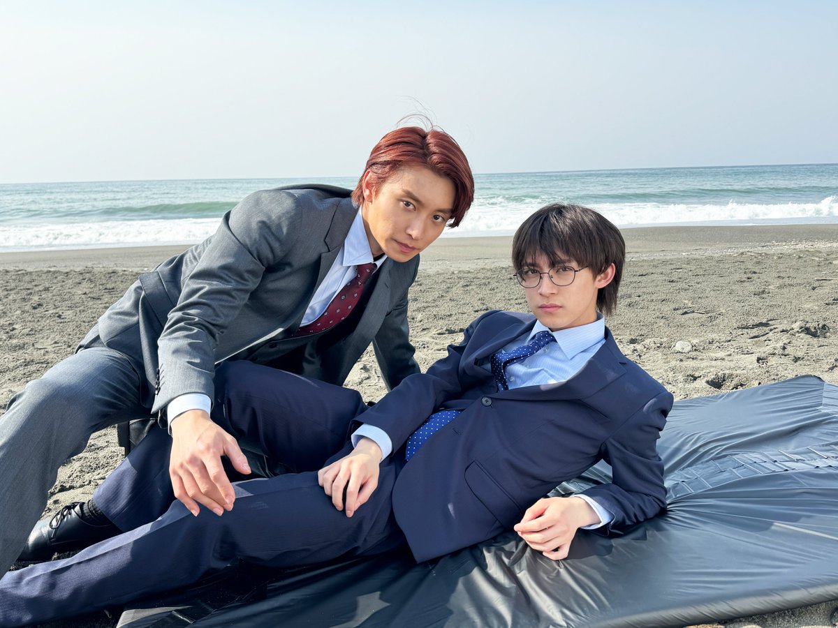 bldrama2025_ex's tweet image. //
8月1日(金)の配信は...
メイキング第2弾 📹✨
『「続・BLドラマの主演になりました」の主演になりました』🎬 ´-
\\
来週の配信は
本作の撮影に密着した
メイキング第2弾が配信されます✨✨
撮影の裏側はもちろん、
クランクアップの様子まで
たっぷりご覧いただけます🫶…