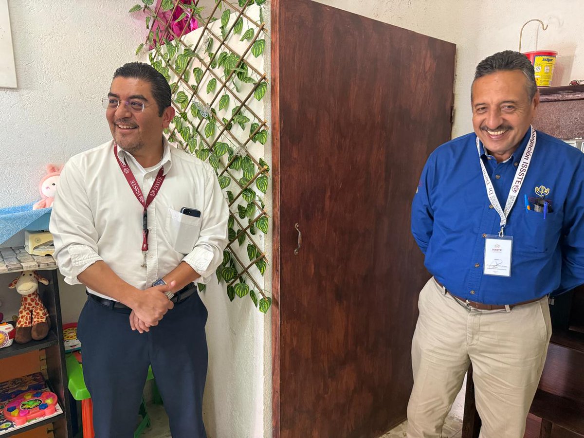 🔎 Autoridades del ISSSTE supervisaron el CAF de San Juan de los Lagos, que atiende a +2,600 derechohabientes, siendo una de las unidades con mayor afluencia.
👨‍⚕️ Encabezó la visita el Dr. David Sánchez González y la Lic. María de la Luz García Galván #ISSSTE #Salud