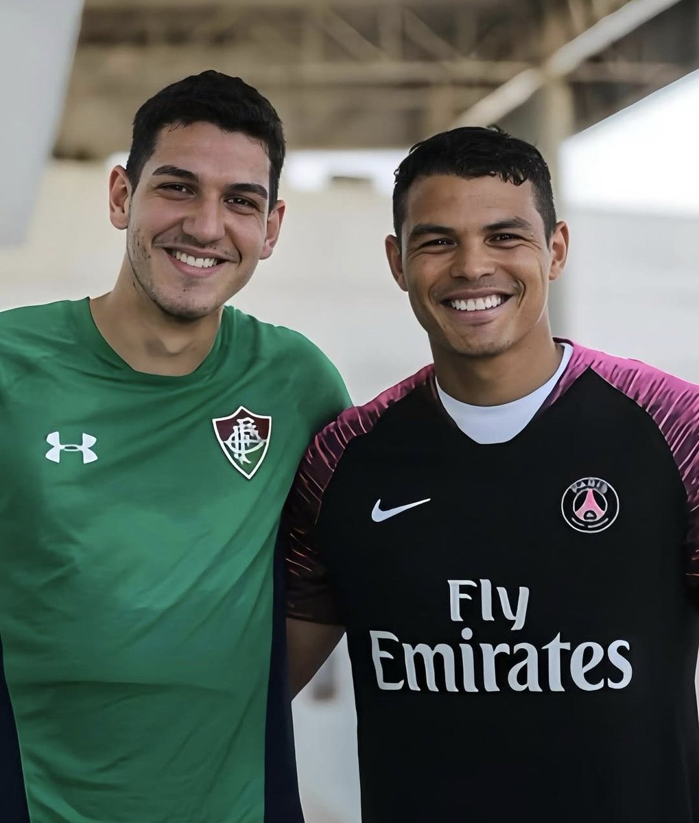 NasceOflu's tweet image. Voltarei a sonhar se isso acontecer.
The last dance de Thiago Silva na libertadores de 2026.