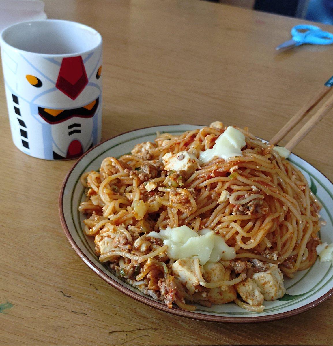 hirosan1911's tweet image. 飯の残り物のあり合わせで作ったナポリタン
自分は飯は安く適当に作るのが好きで外食とかほとんど食べなくなりました
飯はさっさと作って食って食器を洗って終わりにするのは消防時代のクセですね