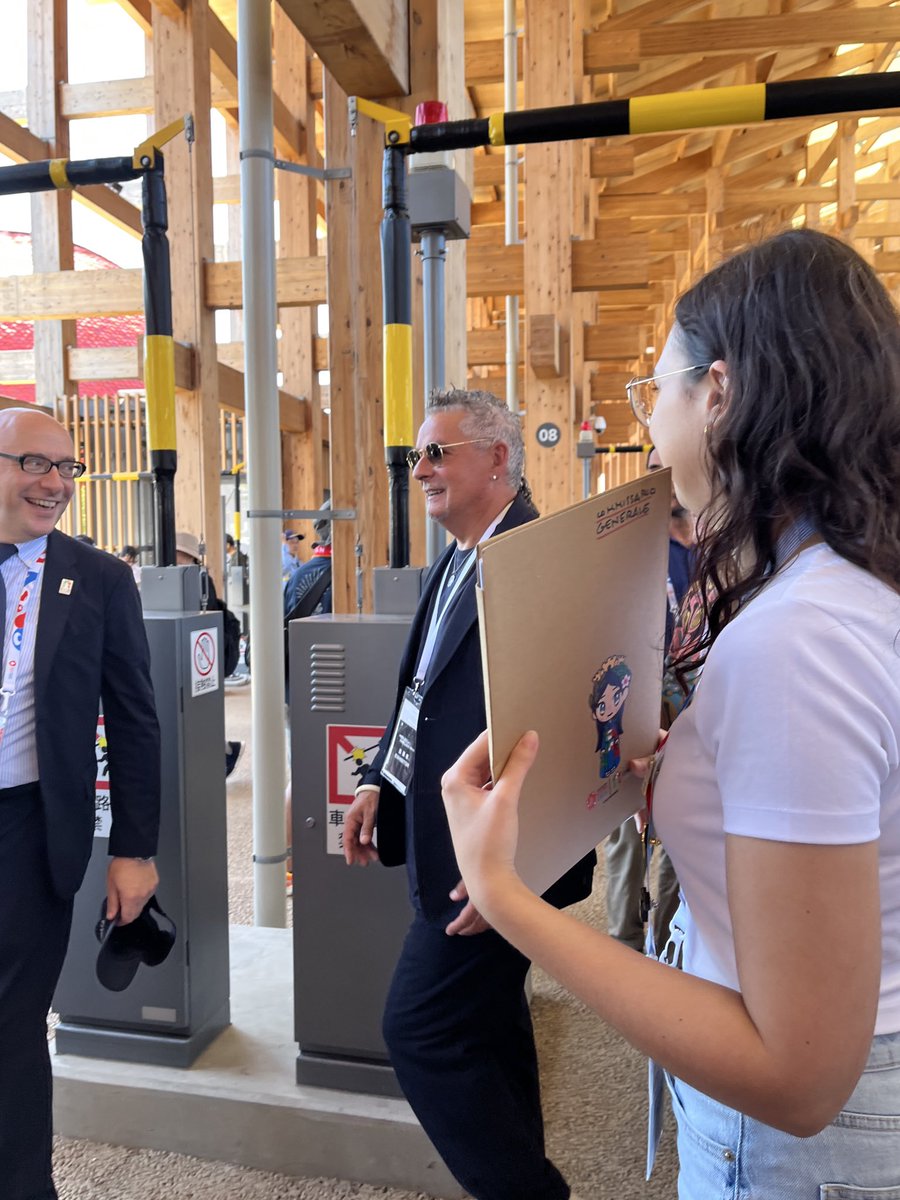 これロベルト・バッジョ!!?? 目の前通ったー!! ほんものきたー これロベルト・バッジョ!!?? 目の前通ったー!! ほんものきたー