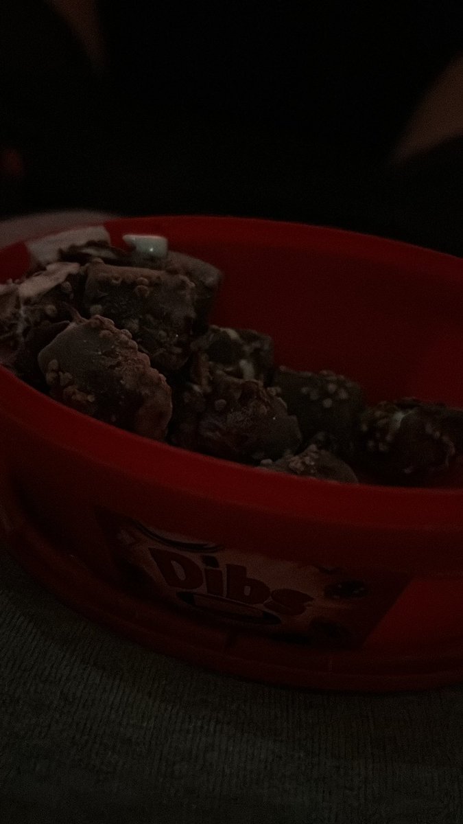 tyjeromesburner's tweet image. Best ice cream snack oat.
