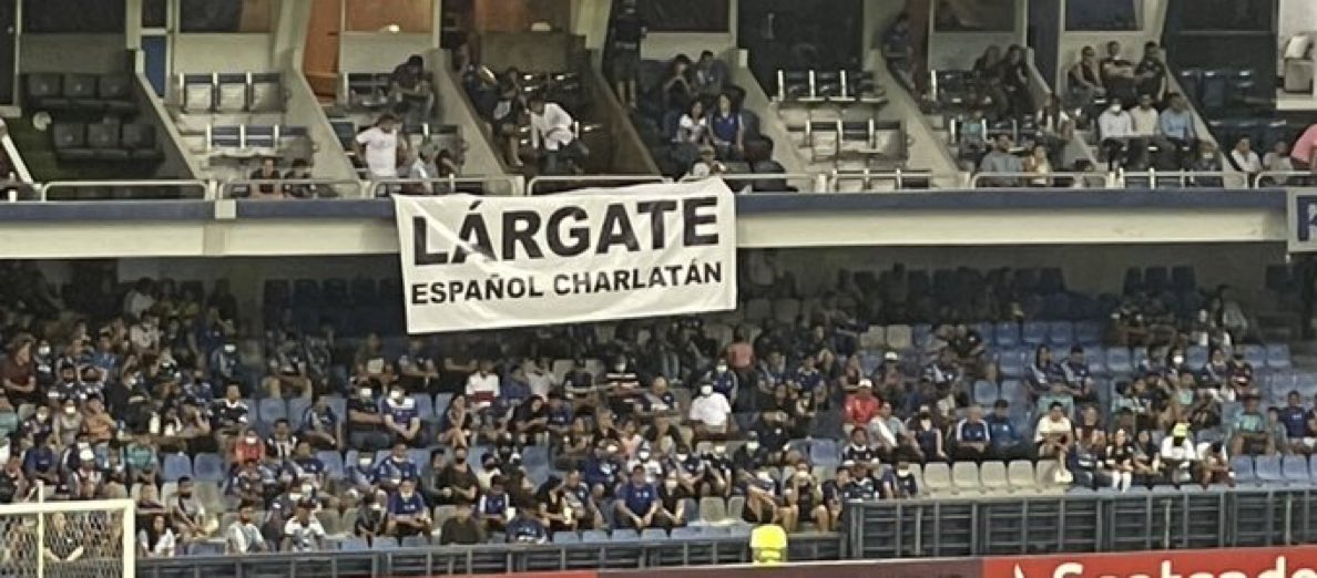 diosav79's tweet image. Se alquila letrero 🤣🤣🤣
#Bsc @BarcelonaSC
