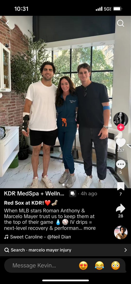 NDiamondMedia's tweet image. Marcelo Mayer’s wrist is fully wrapped and braced. I really hope it isn’t a hamate bone injury.
Here is the link to the tik tok.
tiktok.com/t/ZT6r7SDrL/