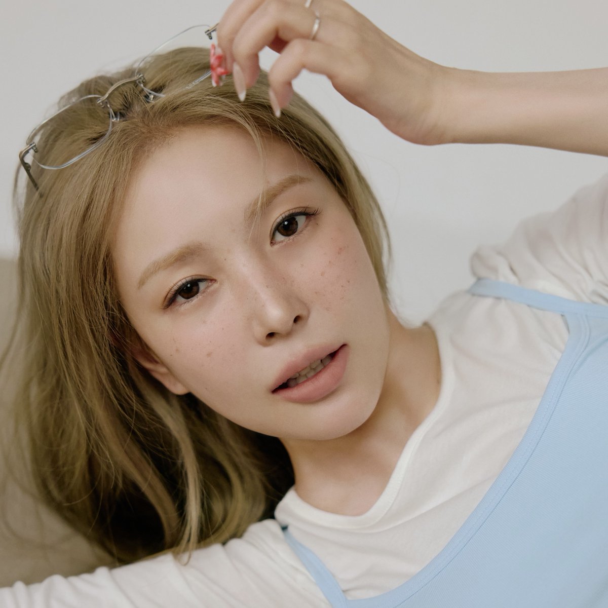 boasource's tweet image. 📝 New tracks from BoA’s upcoming album ’Crazier’ have been revealed:
• Clockwise
• Healing Generation
• Love Like This
#BoA #보아