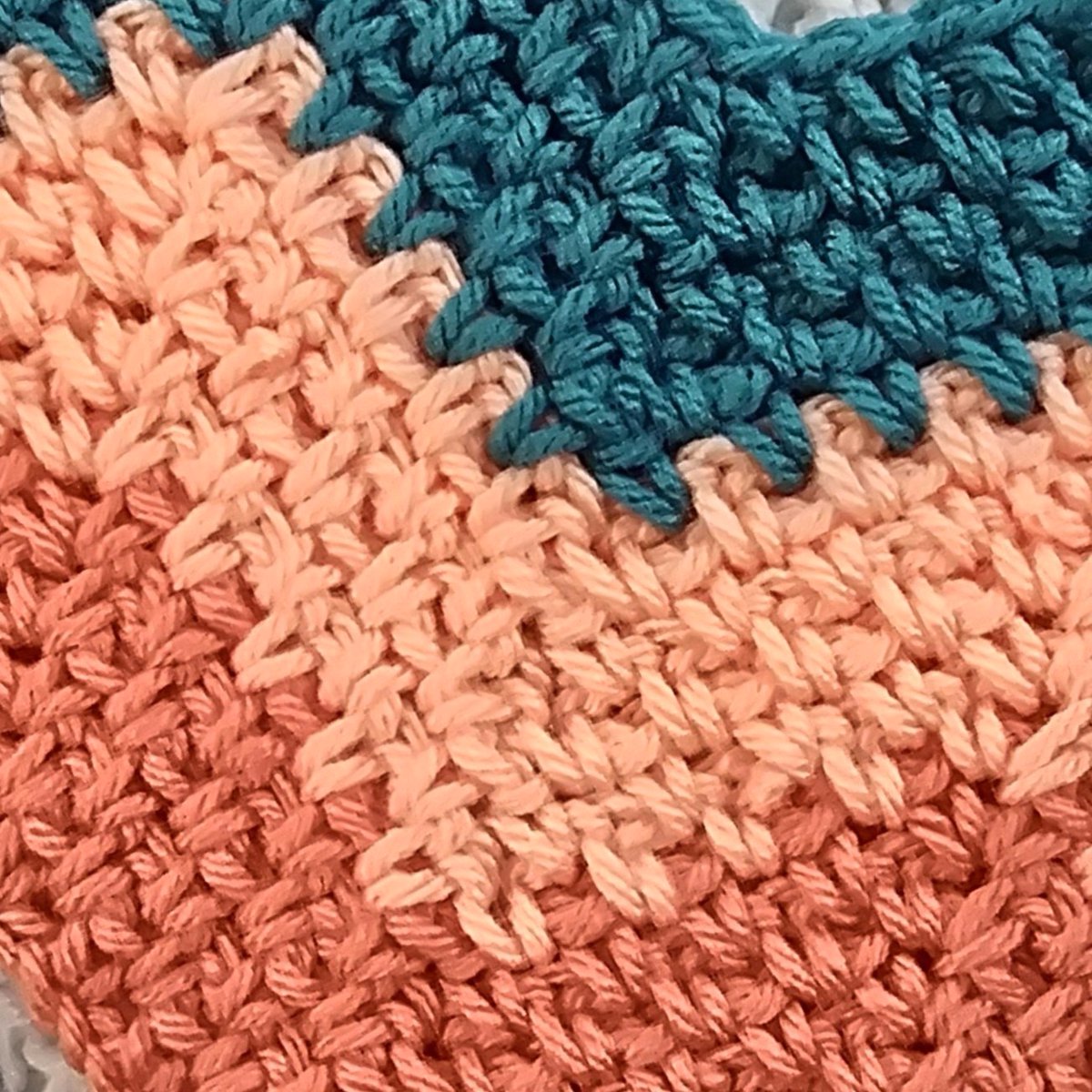 Crochetmelovely's tweet image. New video tutorial up on my YouTube channel on the crochet Moss Chevron Stitch! Find me on youtube @crochetmelovely! Like and subscribe! 👏👋✨️ #yarn #video #crochetvideos #crochet #crocheting #videos #crochetersofinstagram #instamood #tutorial #viral #crochetlove #crocheters