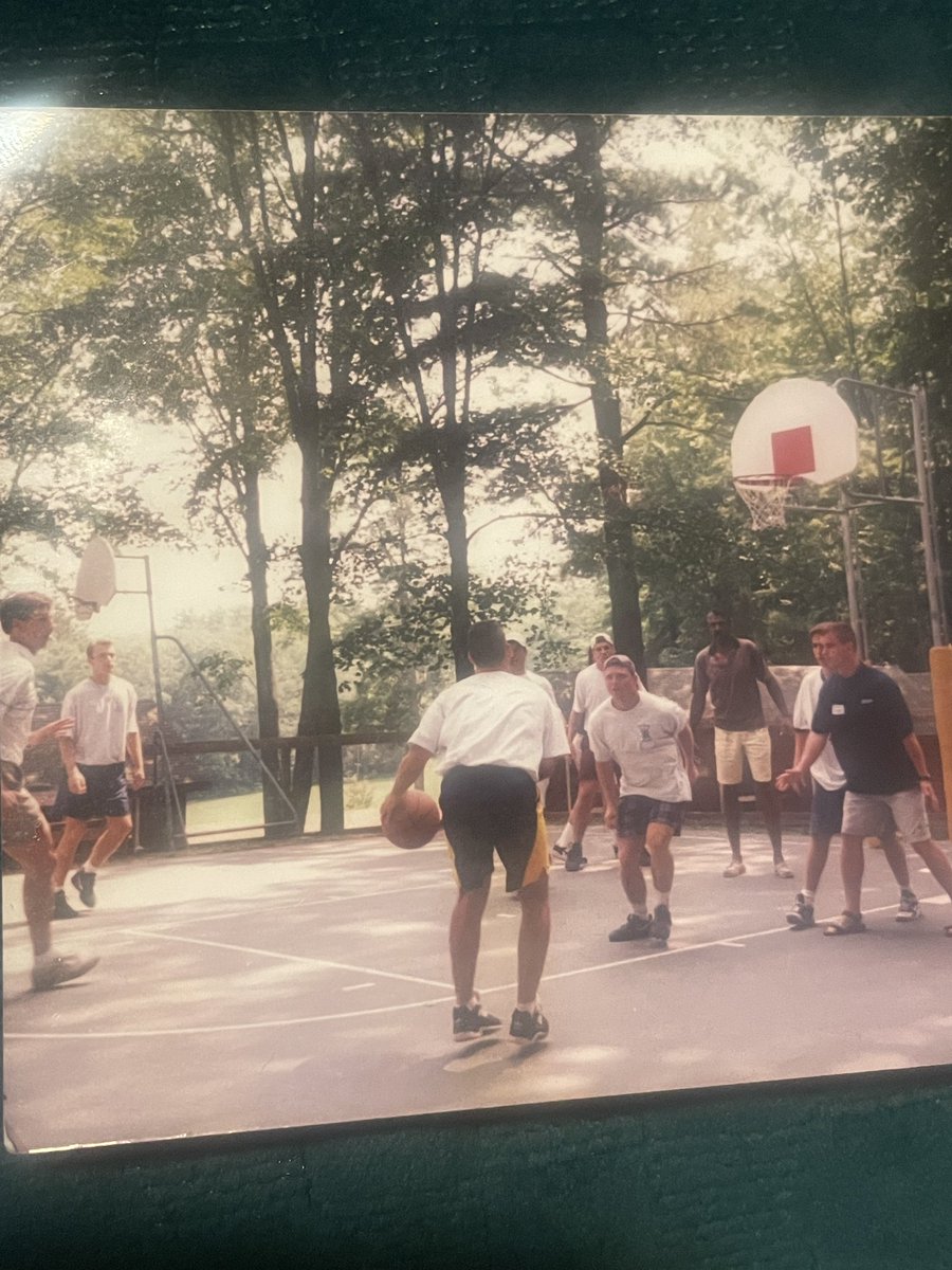 shanestorer's tweet photo. @BleacherReport Playing pickup with Dr J in 1994 https://t.co/VMtFX6edae