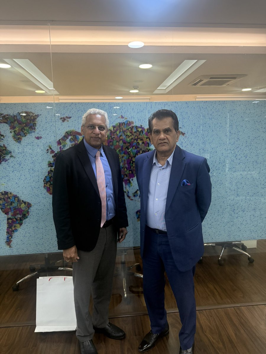 amitabhk87's tweet image. With the biggest job creator in India and his dynamic team. Ajit Isaac from Quess has trained and employed 610,000 people with 67% of them in Tier -2 and Tier-3 cities spread over 6300 Indian towns. 166,000 of these employees were first time formal employees in FY24.
Amazing…