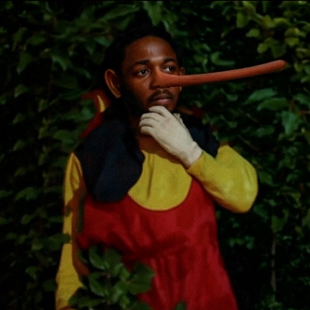 backoutsidebois's tweet image. “5’7 i’m messi girl” 😭😭